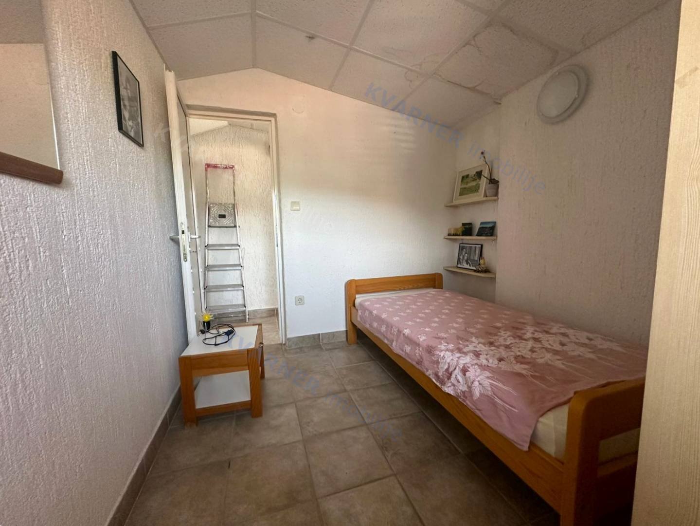 Haus Zu verkaufen -  Njivice