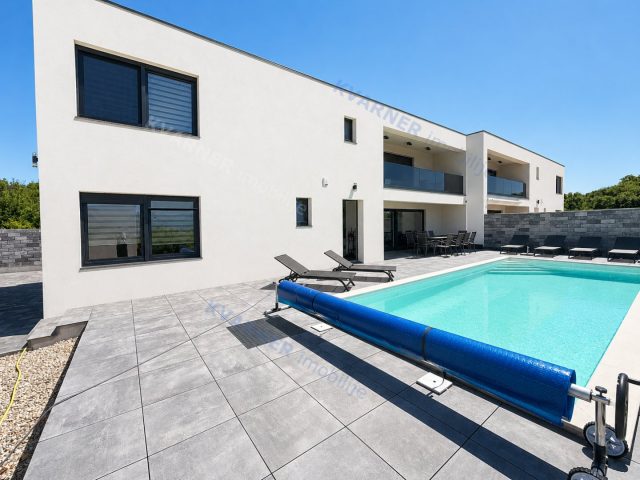 Casa in vendita 160 m² – Grad Krk