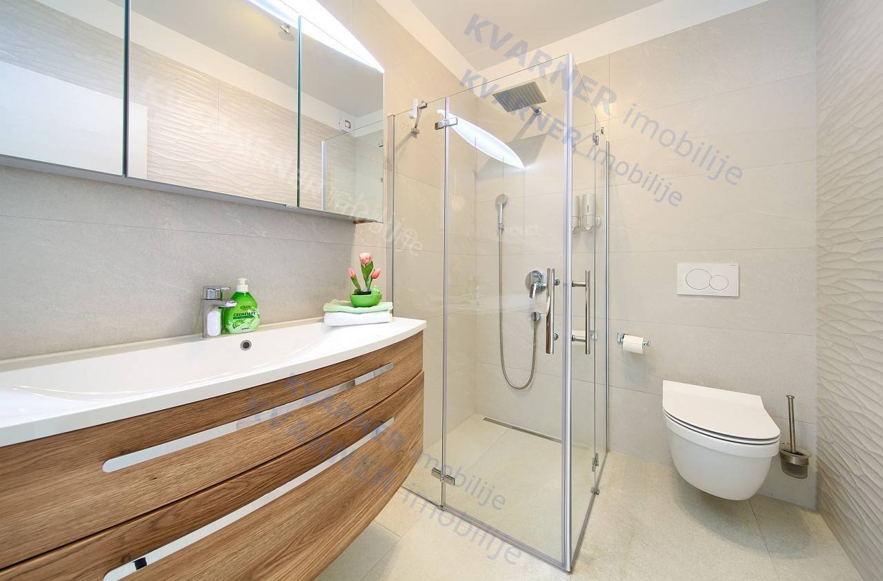 Apartma Na predaj -  Grad Krk