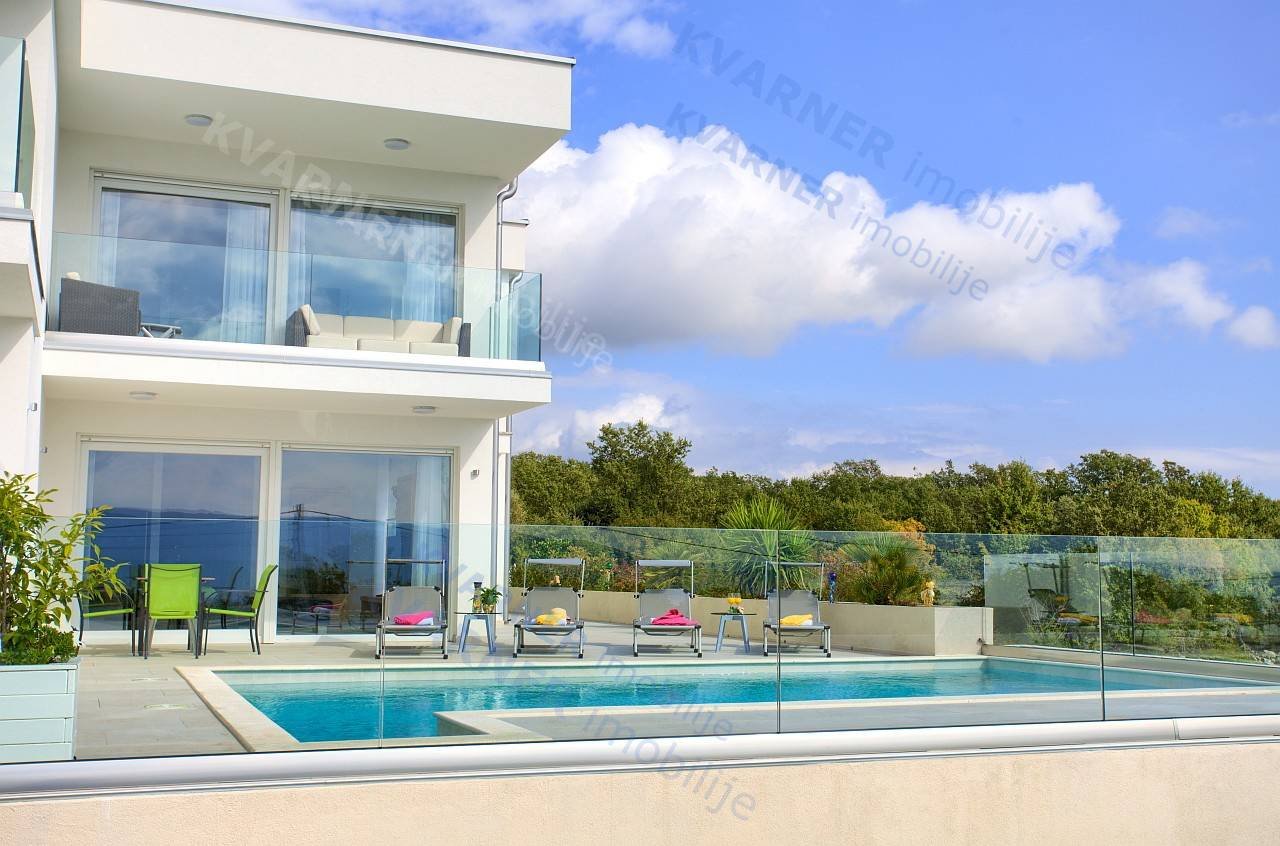 Apartma Na predaj -  Grad Krk