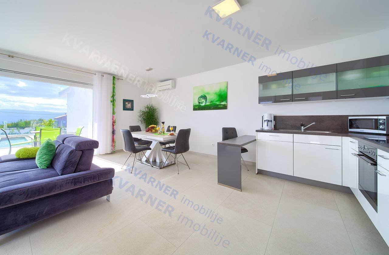 Apartma Na predaj -  Grad Krk
