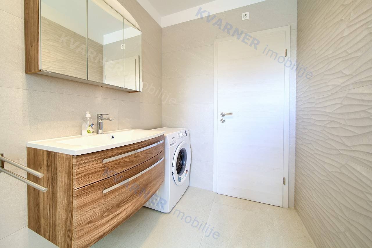 Apartma Na predaj -  Grad Krk