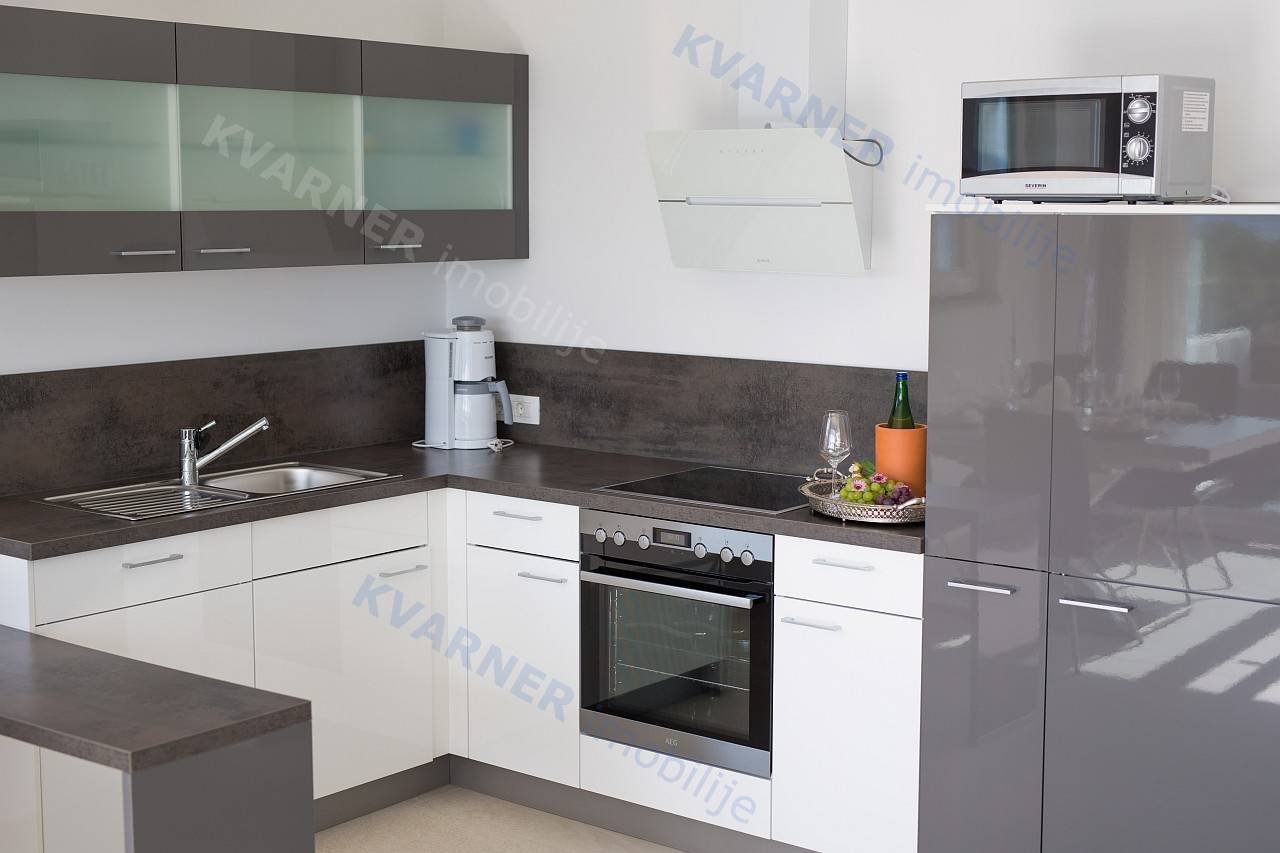 Apartma Na predaj -  Grad Krk