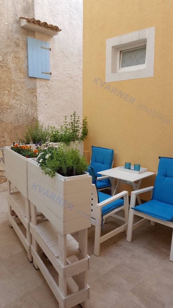 House For sale - Primorsko-goranska Baška