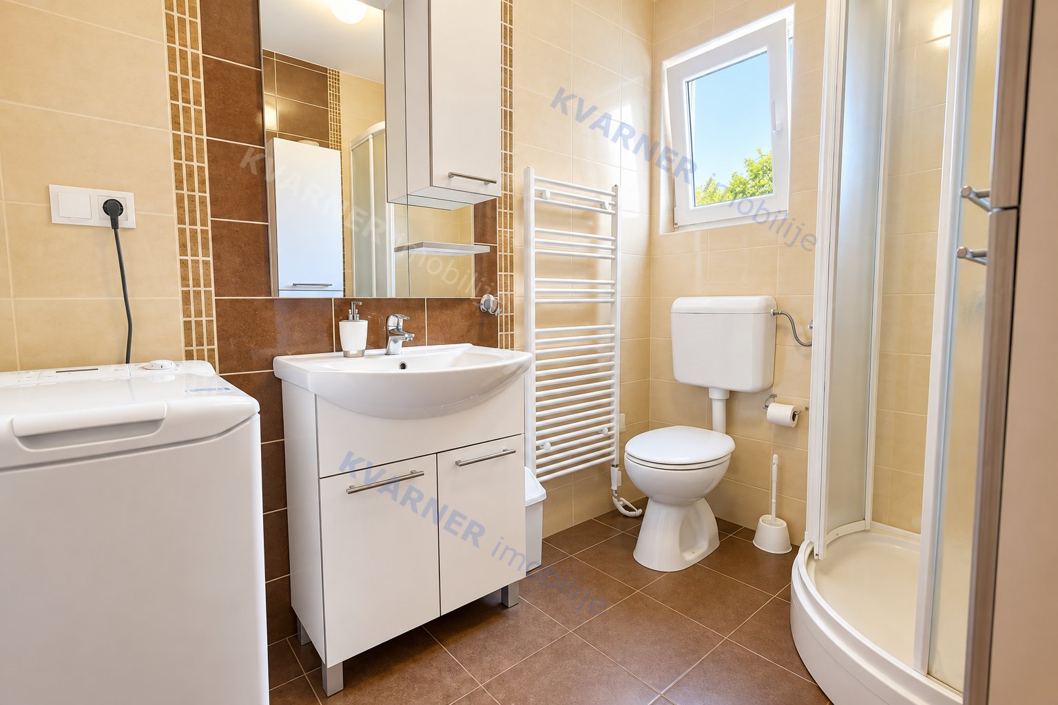Haus Zu verkaufen -  Njivice