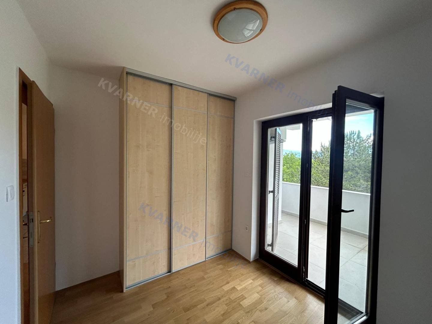 Flat For sale - Primorsko-goranska Baška