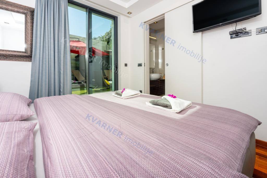 Flat For sale - Primorsko-goranska Malinska