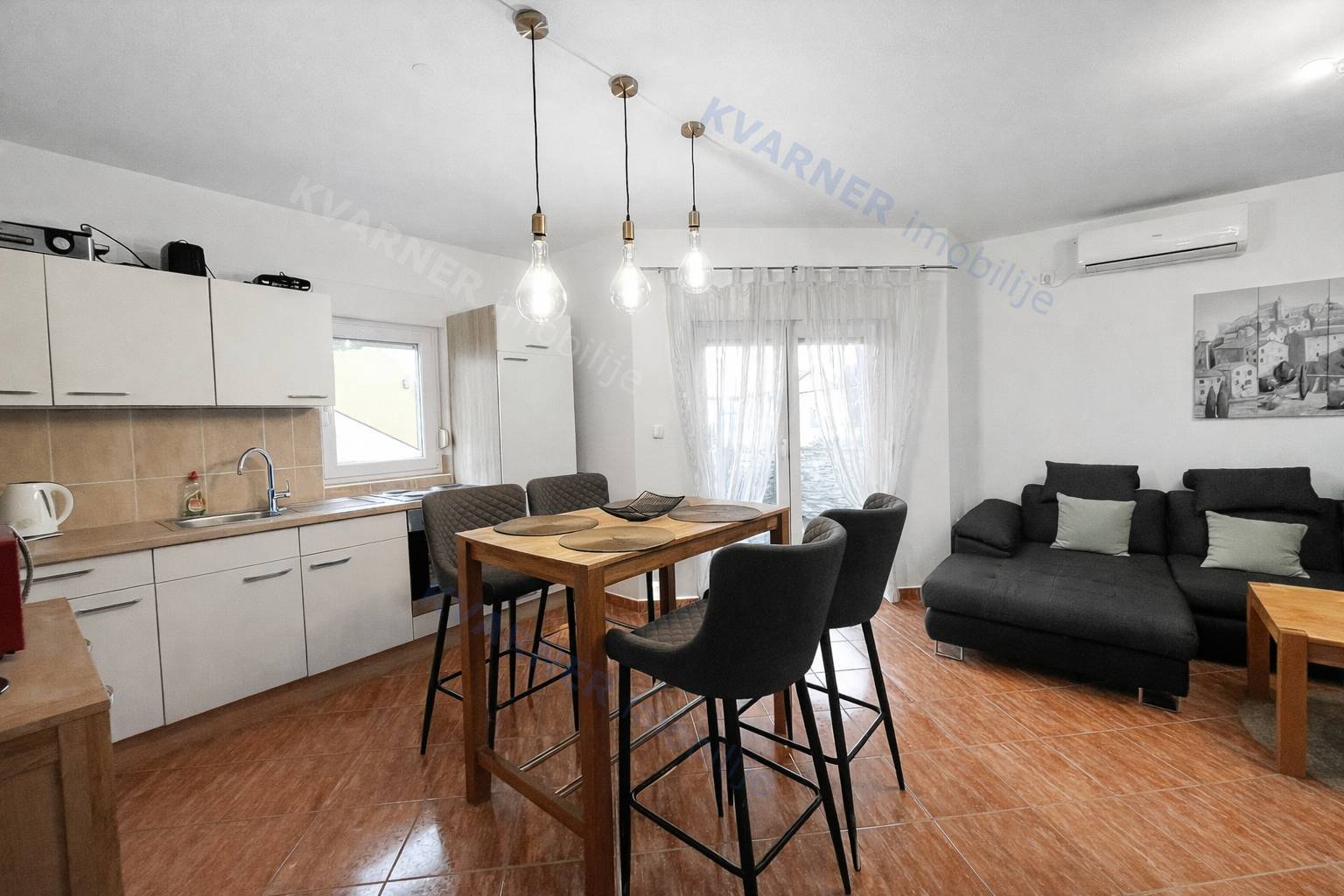 Flat For sale - Primorsko-goranska Malinska