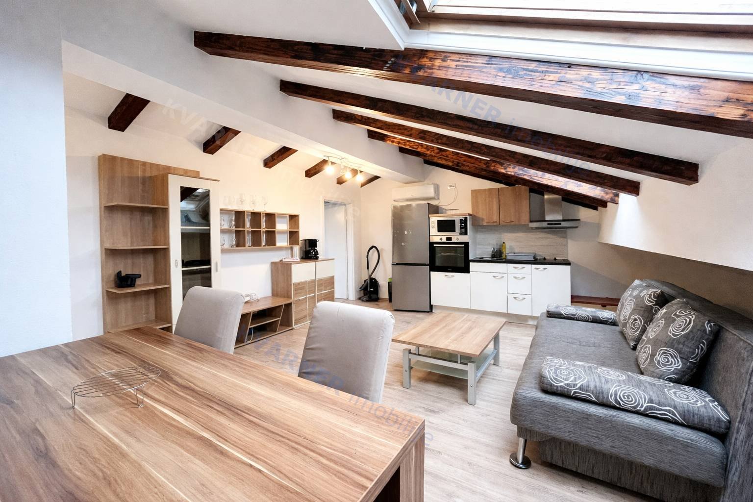 Flat For sale - Primorsko-goranska Malinska