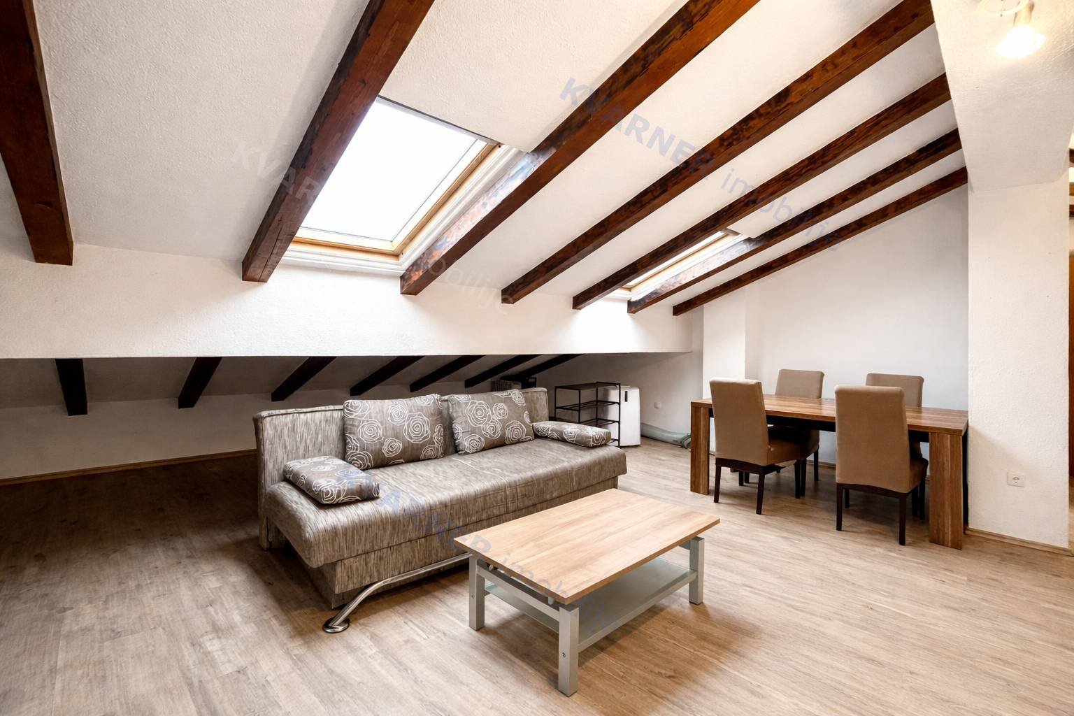 Flat For sale - Primorsko-goranska Malinska