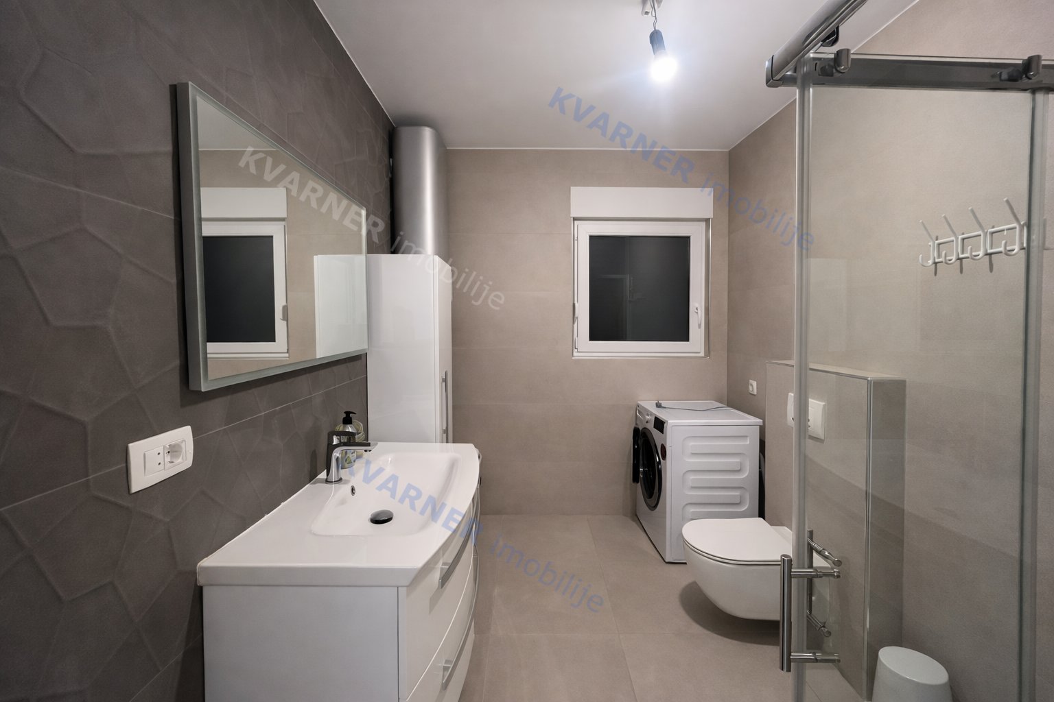 House For sale - Primorsko-goranska Malinska