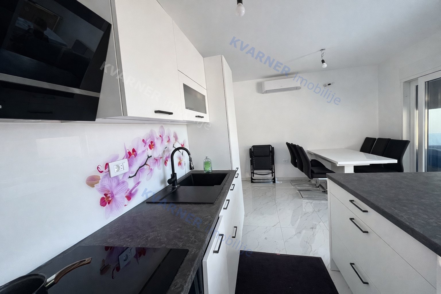 House For sale - Primorsko-goranska Malinska