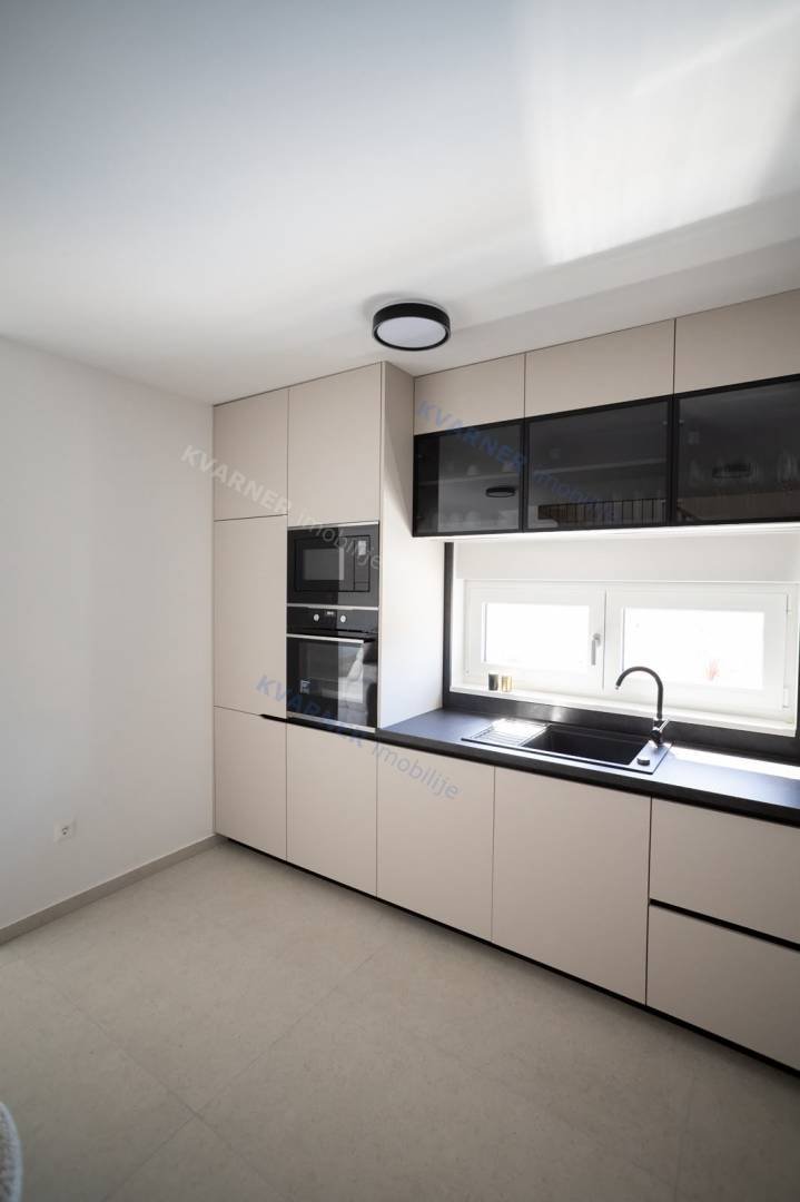 Haus Zu verkaufen - Primorsko-goranska Malinska
