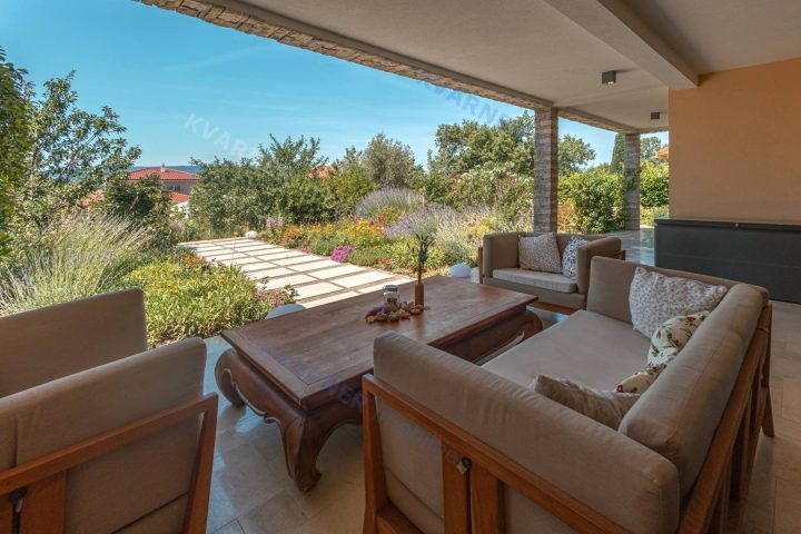Dom na predaj 330 m² – Grad Krk