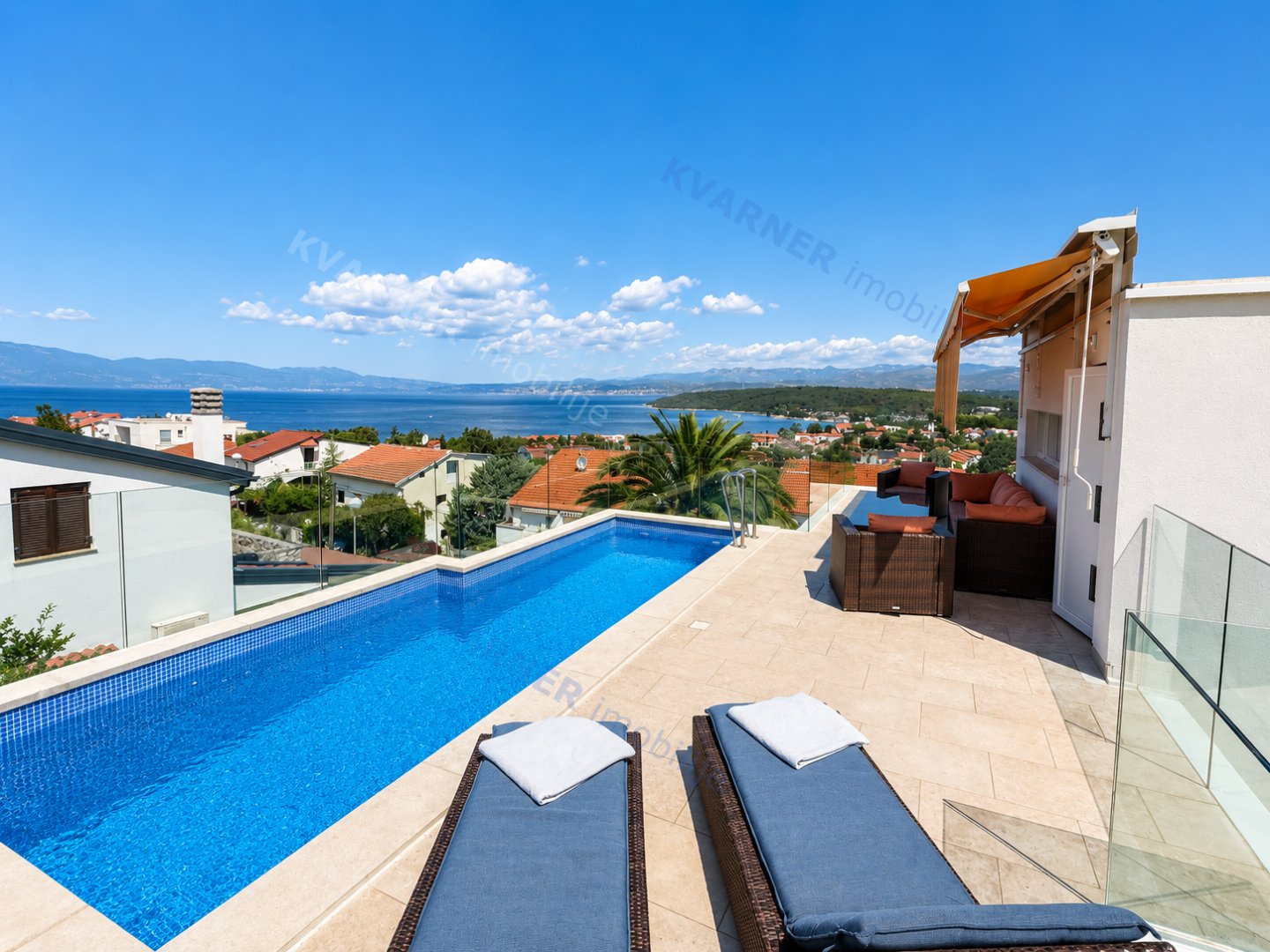 Flat For sale -  Njivice