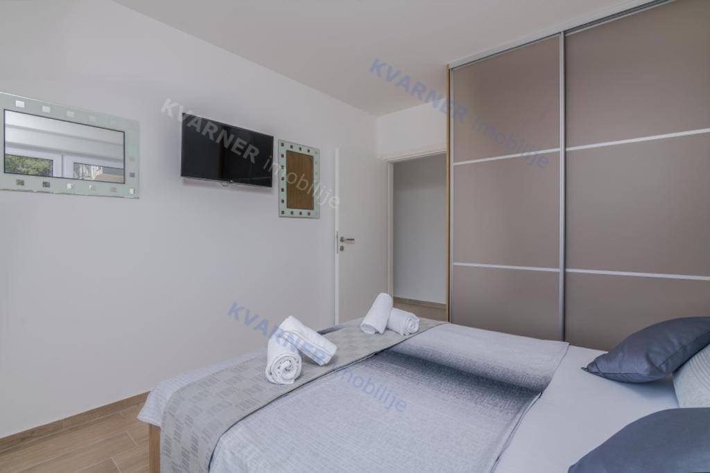 House For sale - Primorsko-goranska Malinska