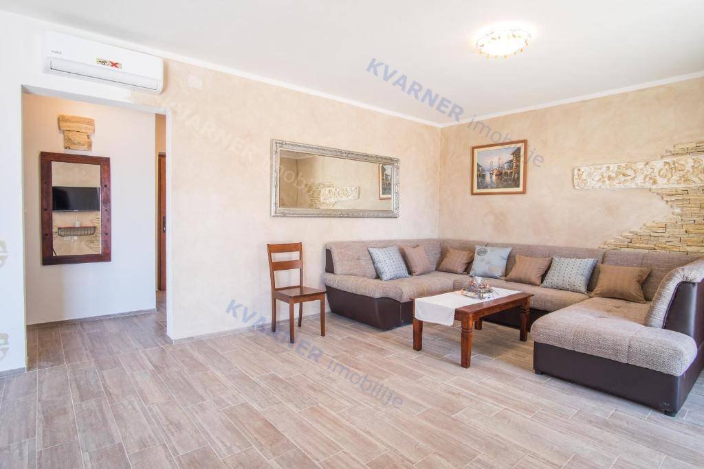 Kuća Na prodaju -  Grad Krk