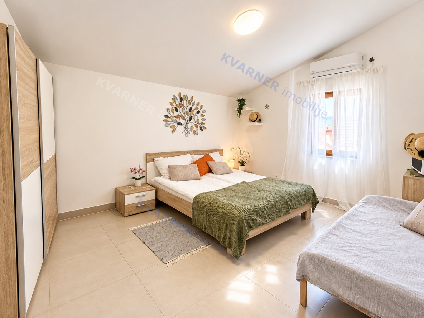 Apartma Naprodaj -  Njivice