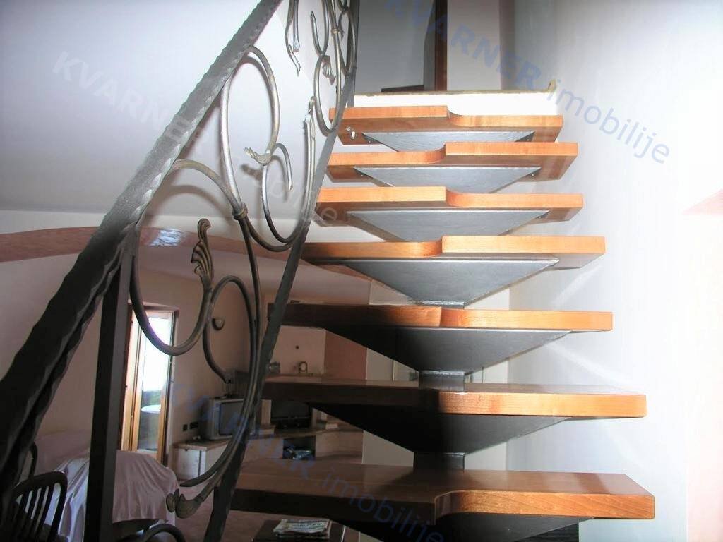 House For sale - Primorsko-goranska Malinska