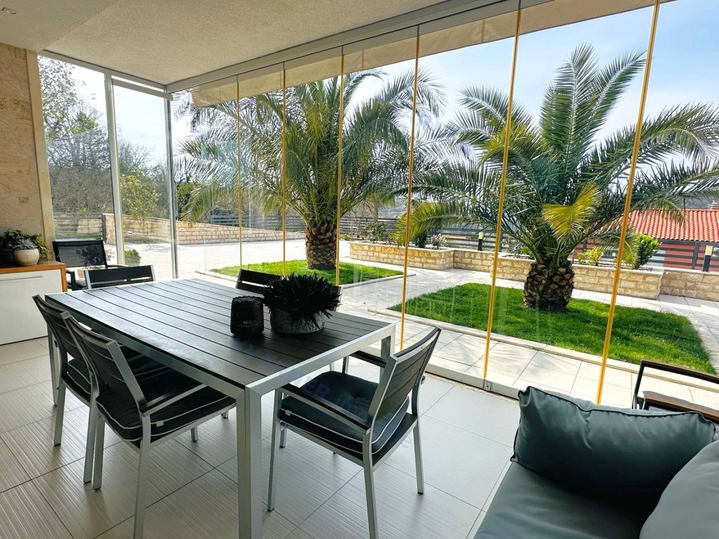 House For sale - Primorsko-goranska Crikvenica