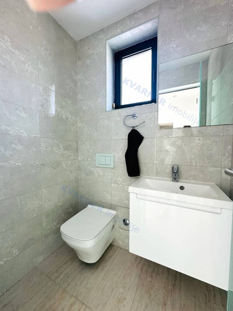 House For sale - Primorsko-goranska Crikvenica