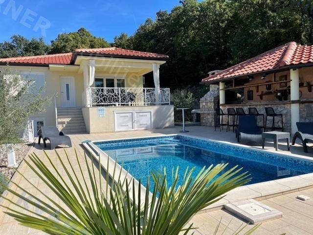 Kuća na prodaju 260 m² – Omišalj