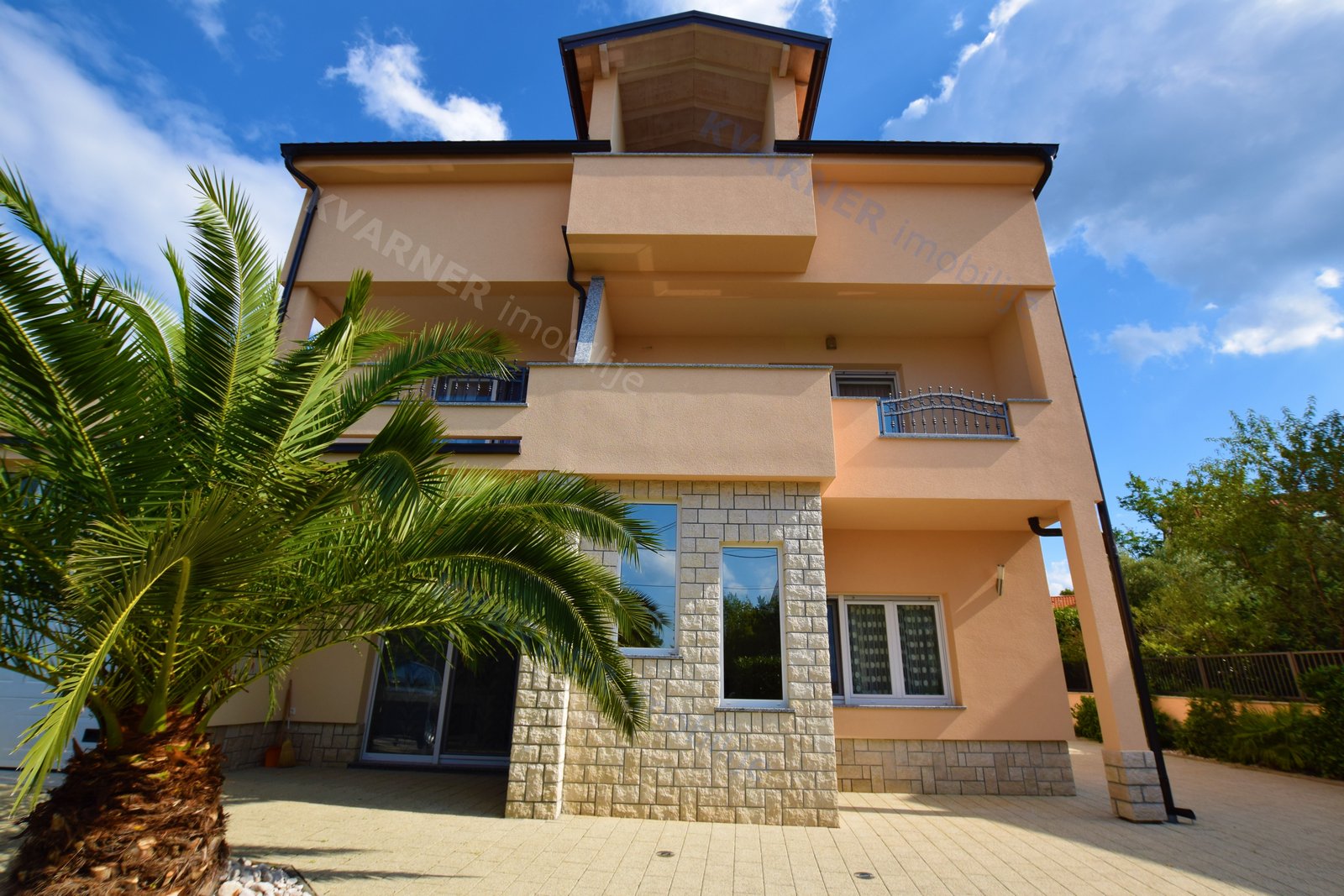Kuća Na prodaju - Primorsko-goranska Crikvenica - foto 1/28