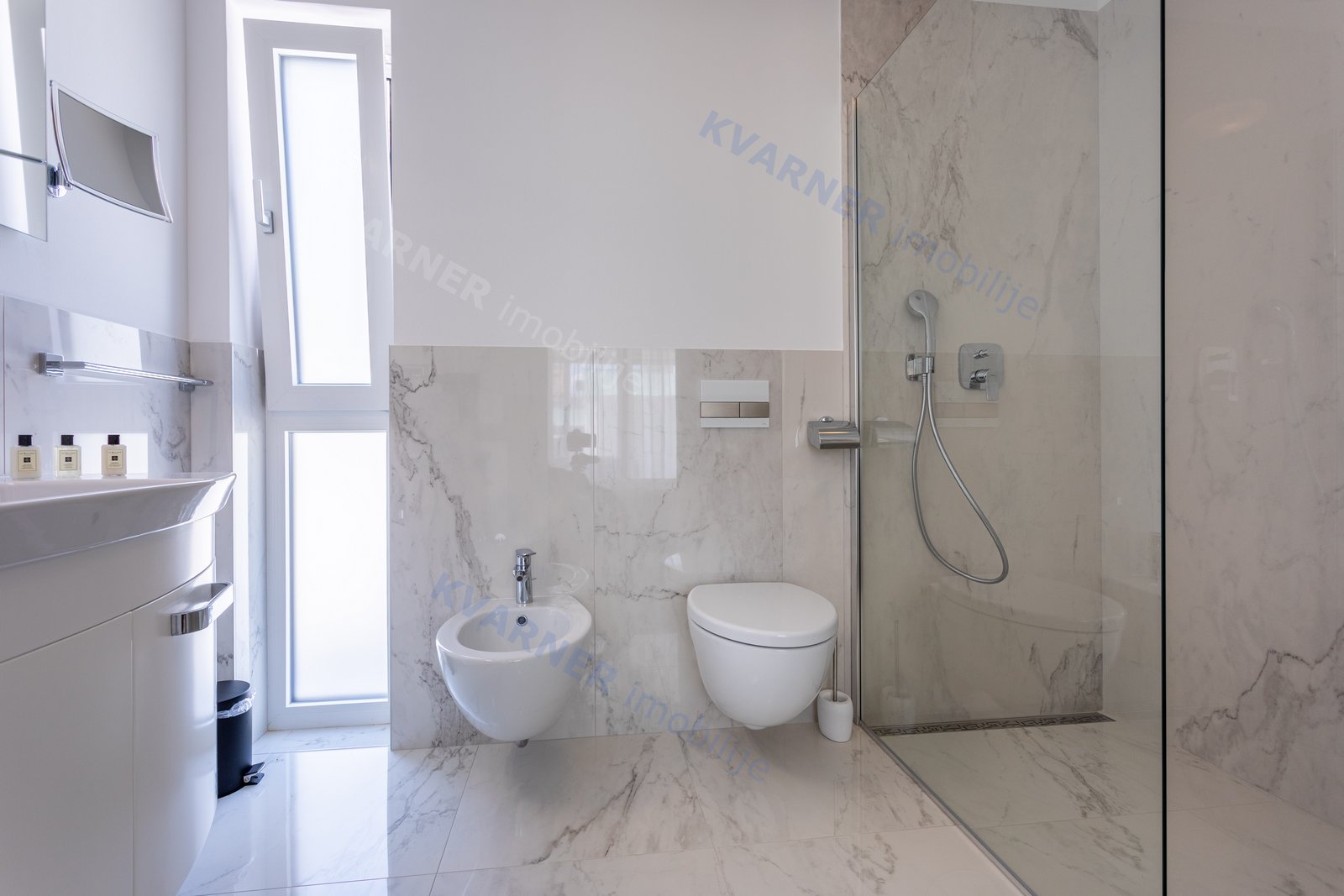 House For sale - Primorsko-goranska Baška
