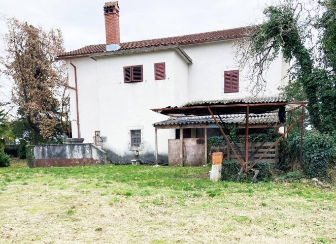 Dom Na sprzedaż — Malinska