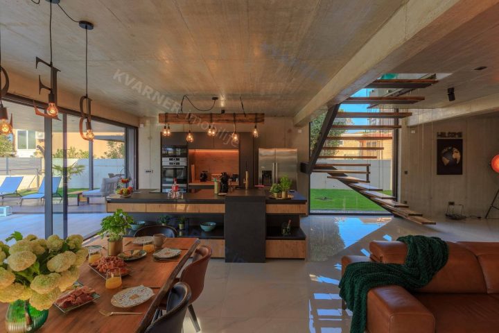House for sale 294 m² – Baška