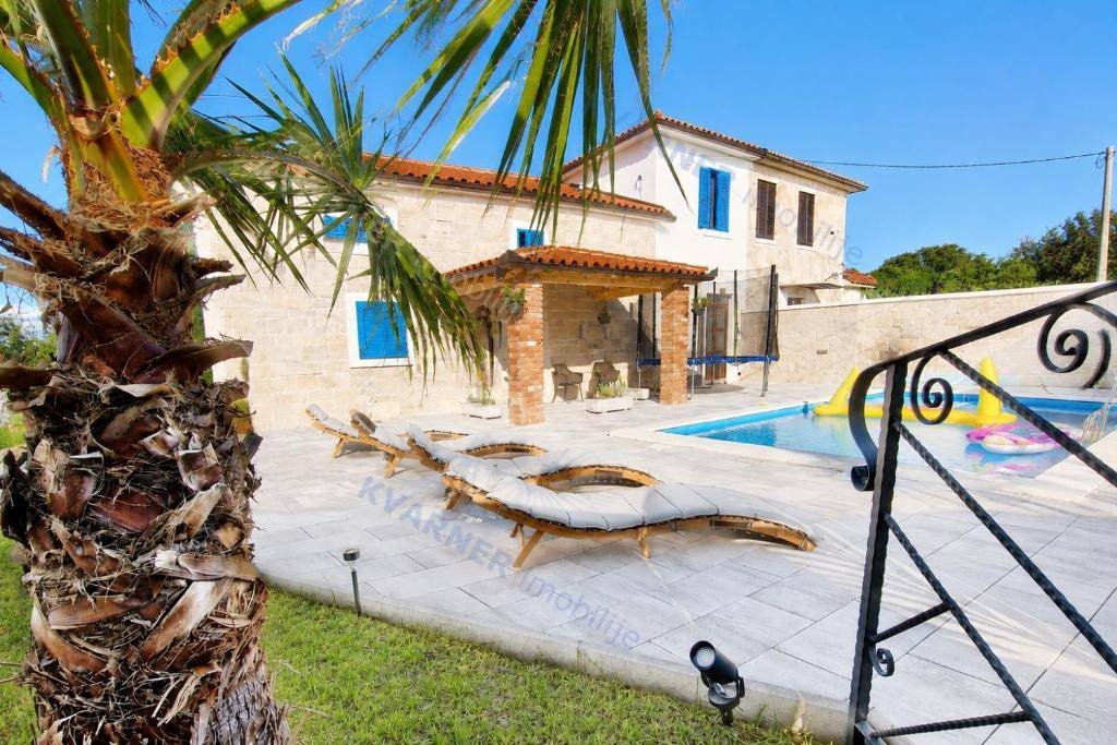 House For sale - Primorsko-goranska Malinska - foto 1/24