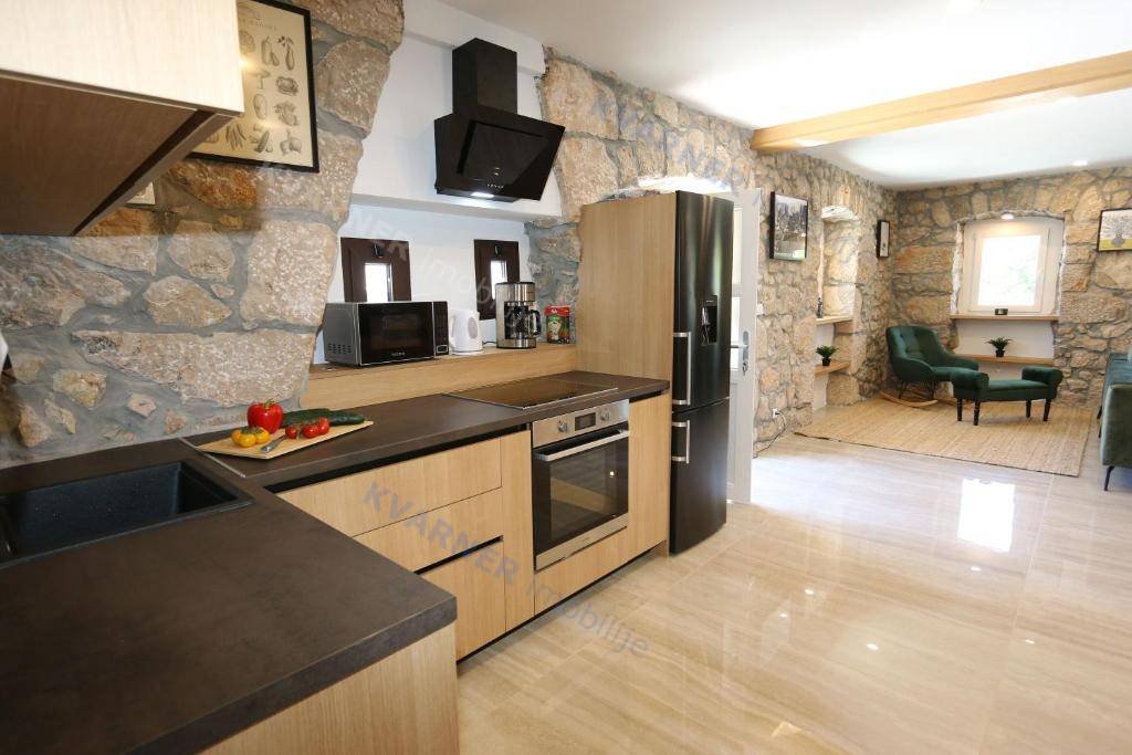 House For sale - Primorsko-goranska Malinska