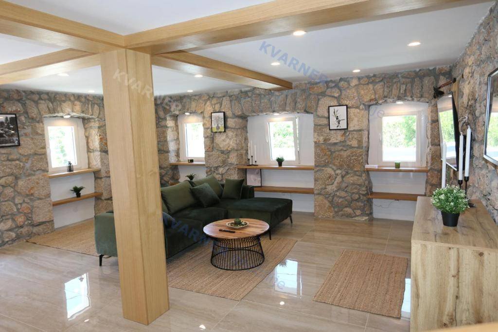 House For sale - Primorsko-goranska Malinska