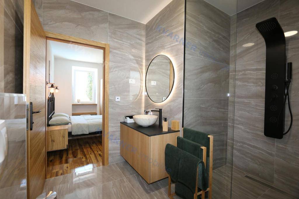 House For sale - Primorsko-goranska Malinska