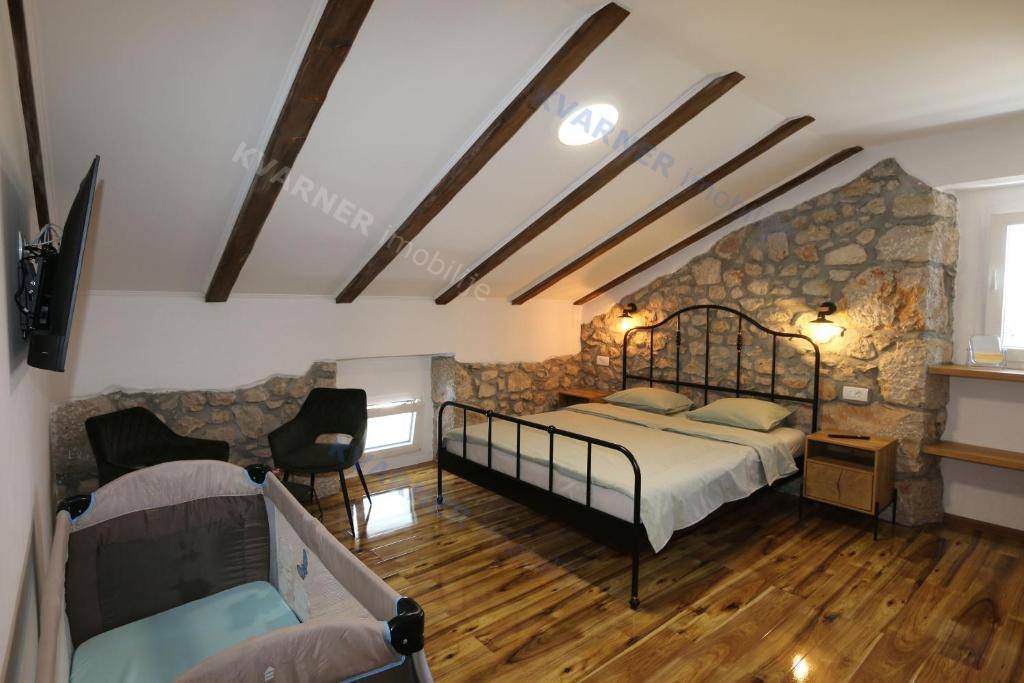 House For sale - Primorsko-goranska Malinska