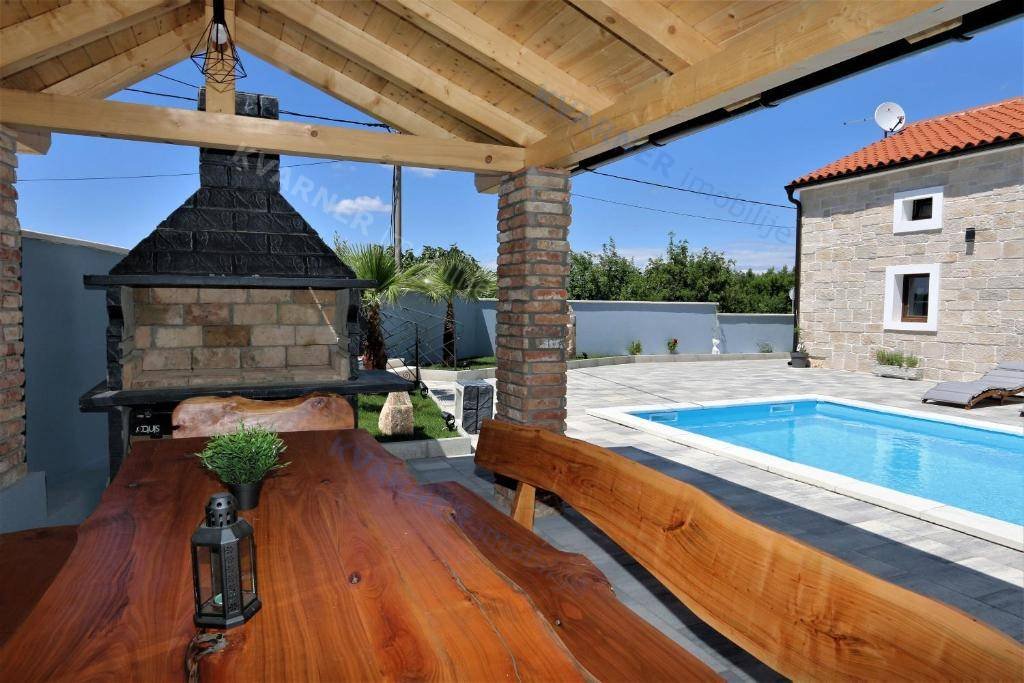 House For sale - Primorsko-goranska Malinska