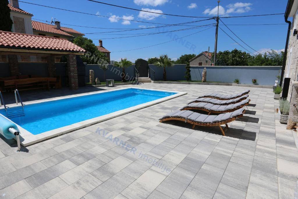 House For sale - Primorsko-goranska Malinska