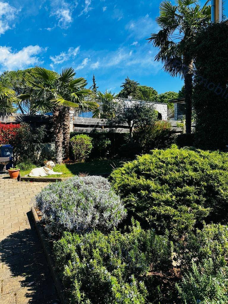 House For sale - Primorsko-goranska Malinska