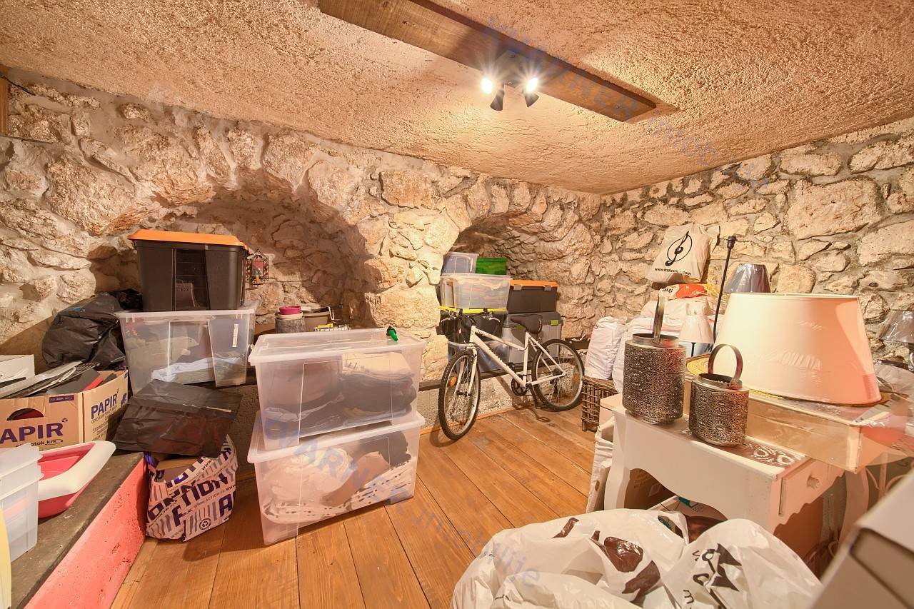 Casa In vendita - Primorsko-goranska Vrbnik