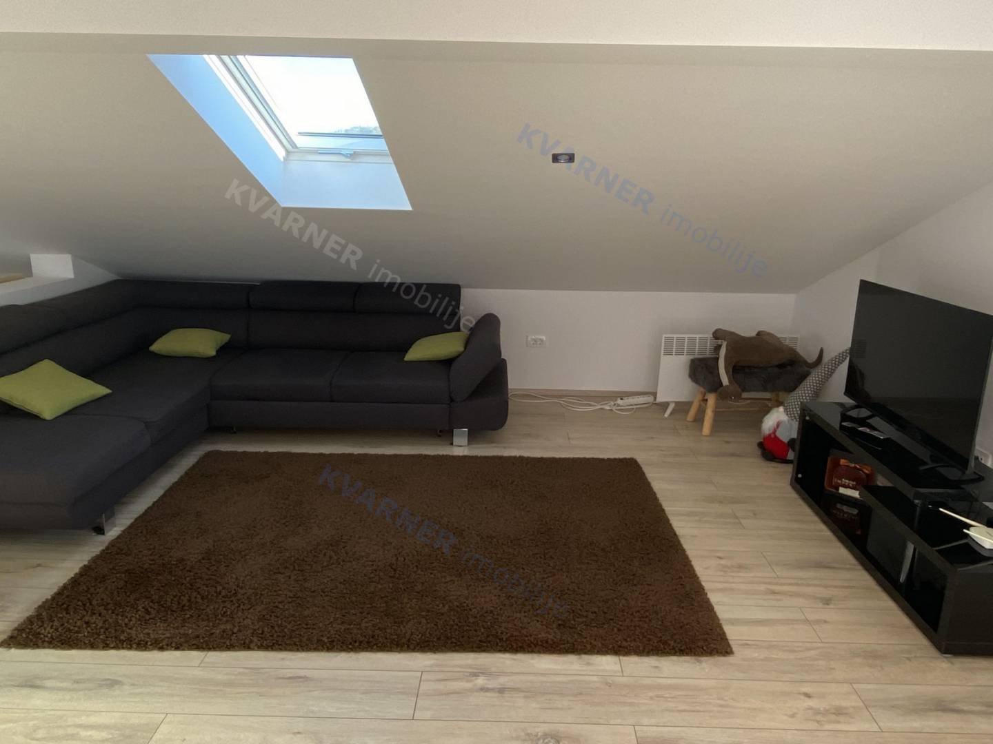 Haus Zu verkaufen -  Njivice
