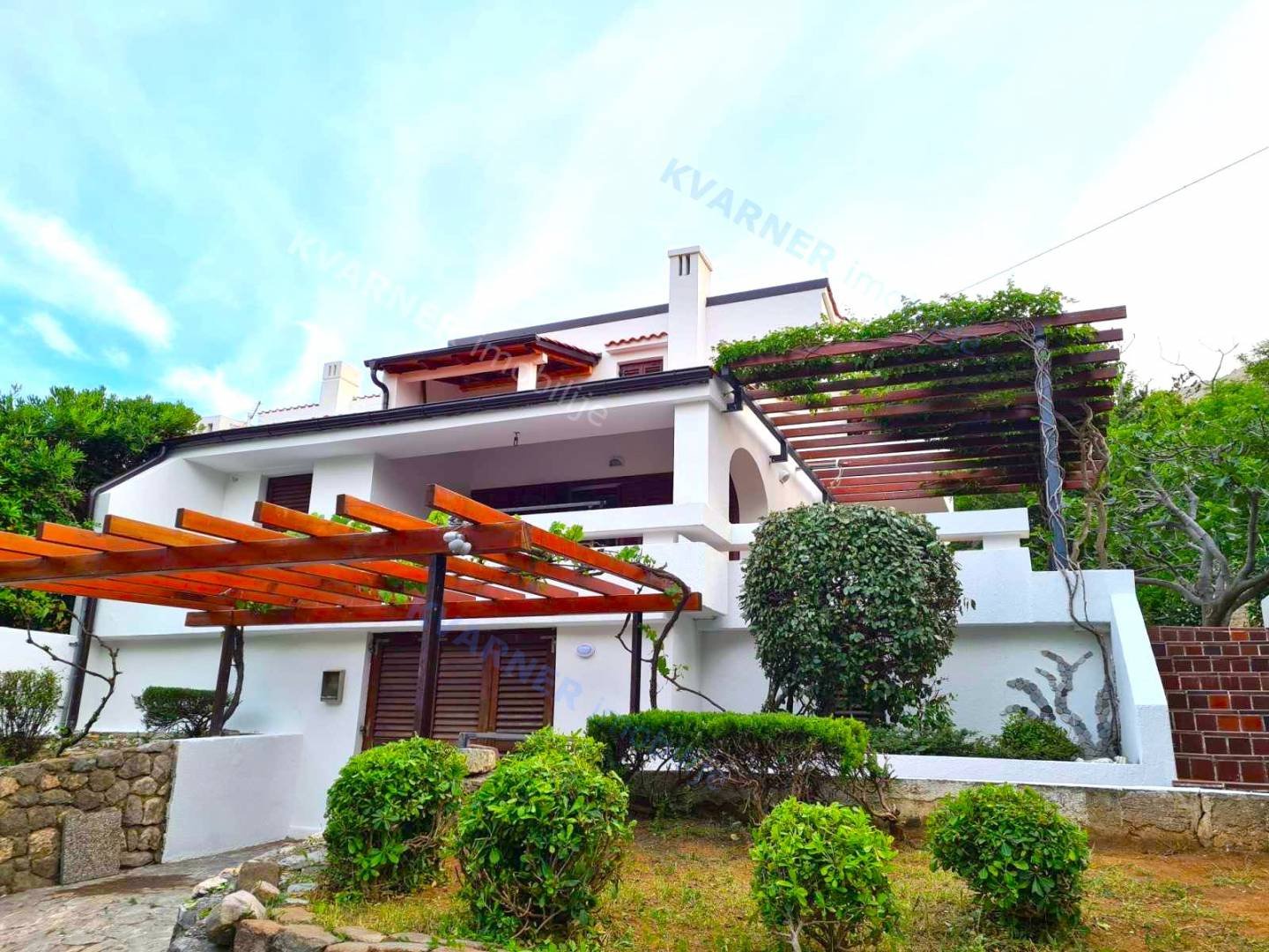 House For sale - Primorsko-goranska Baška