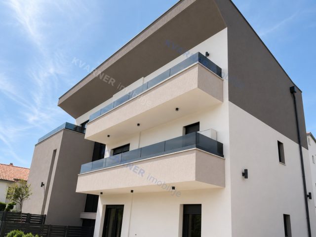 Stan na prodaju 148 m² – Grad Krk