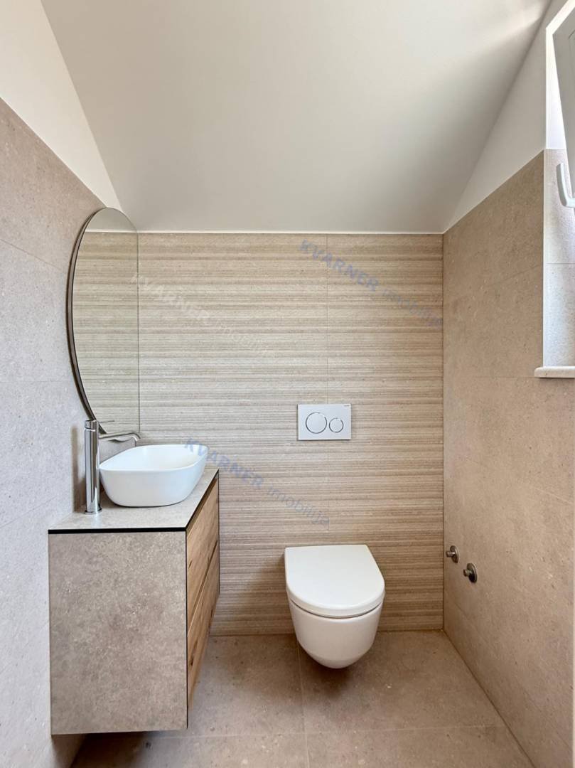 House For sale - Primorsko-goranska Malinska