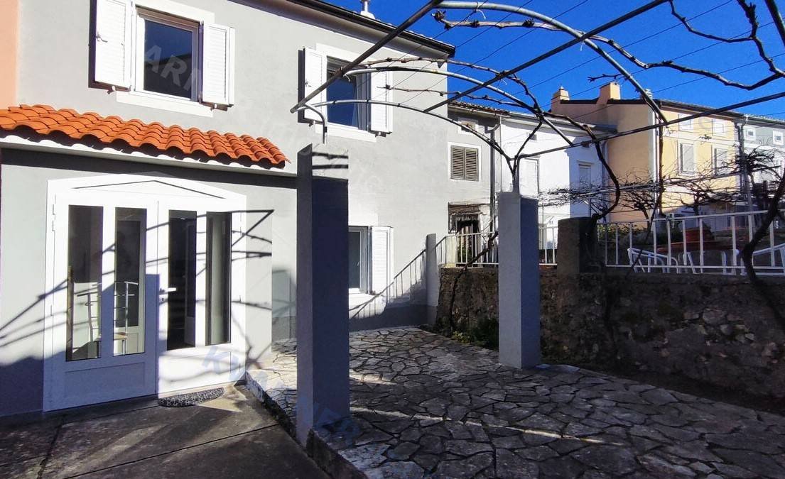 Haus Zu verkaufen - Primorsko-goranska Omišalj - foto 1/22