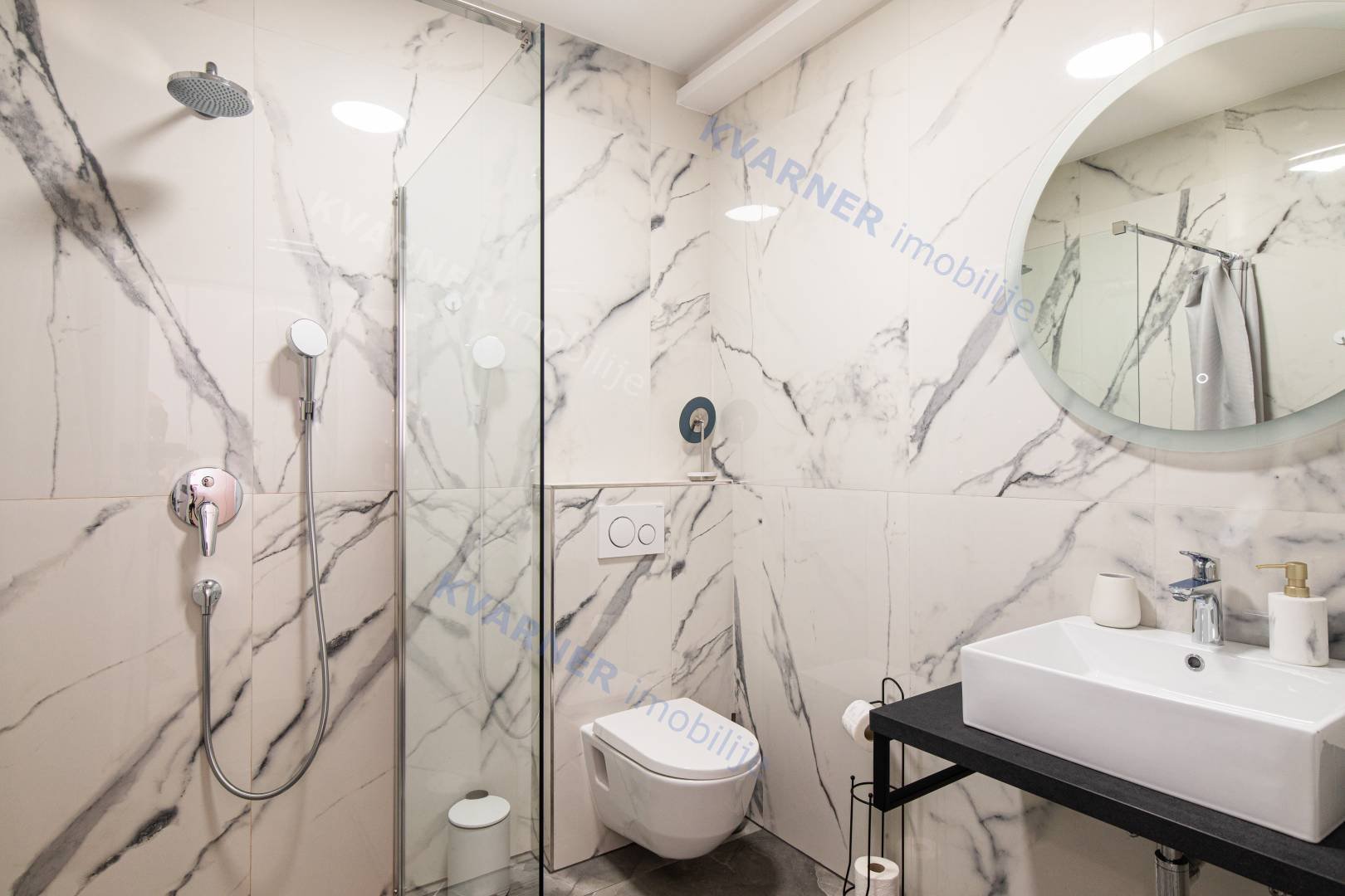 Apartment Zu verkaufen -  Njivice