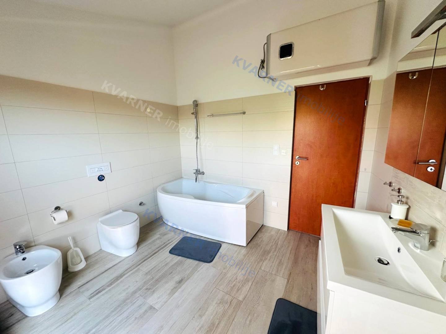 Casa In vendita - Primorsko-goranska Dobrinj