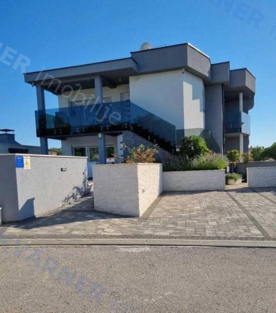 Maison À vendre -  Grad Krk