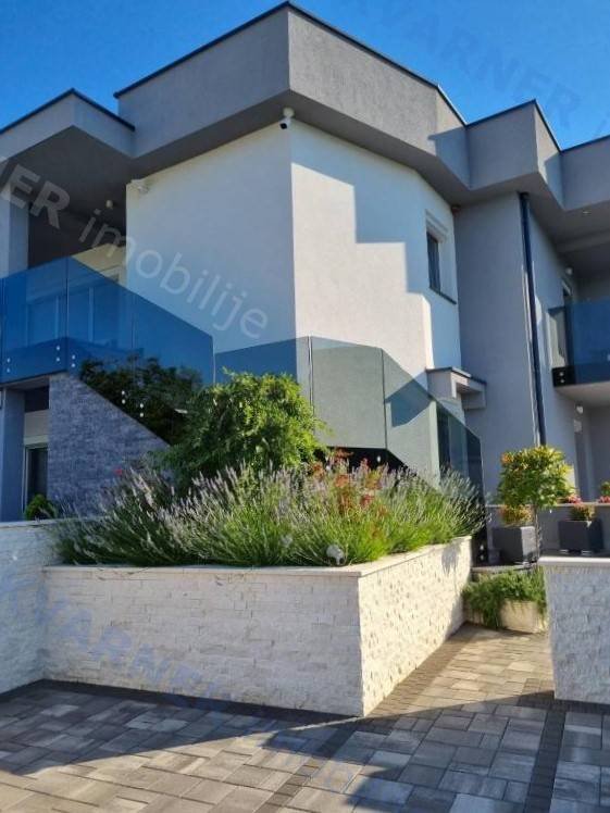 Maison À vendre -  Grad Krk