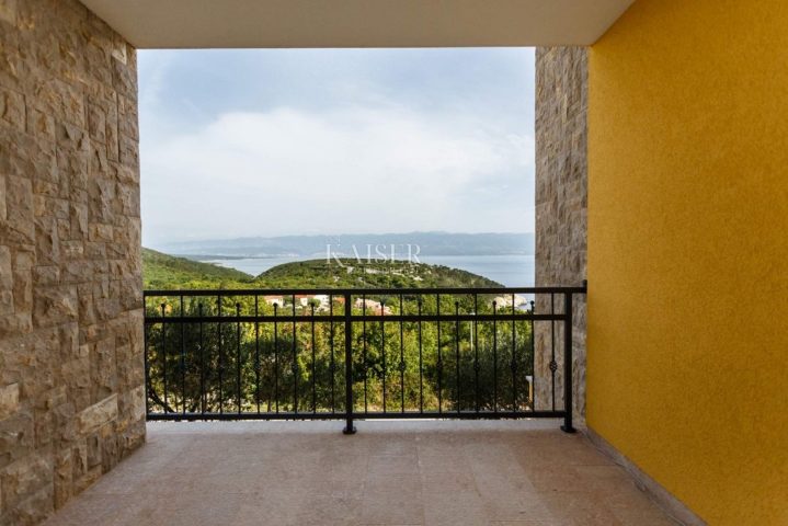 Flat for sale 93 m² – Vrbnik