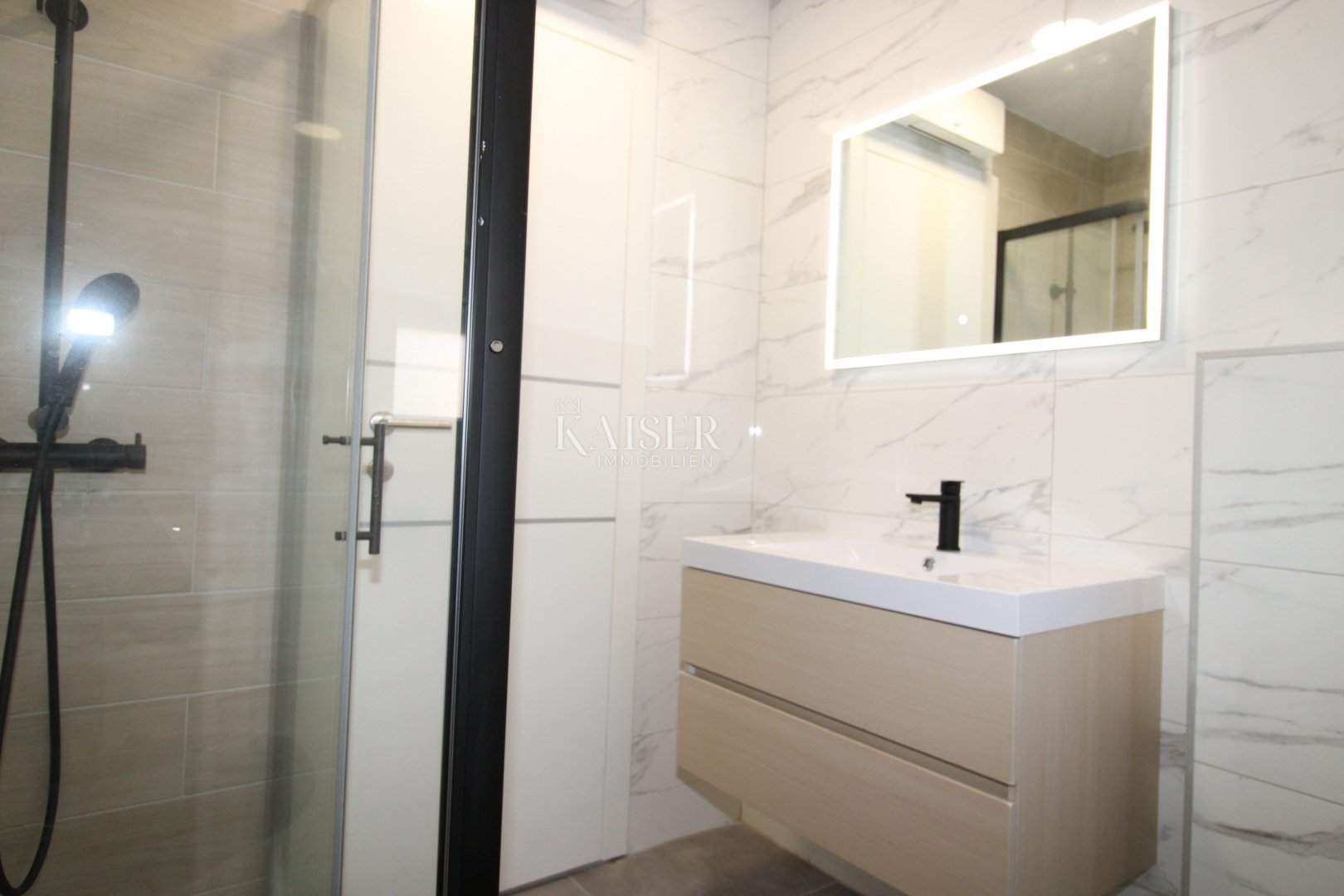 Flat For sale - Primorsko-goranska Crikvenica